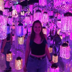 Meet your Posher, Kayla